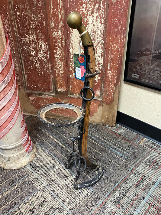 Handcrafted Rifle Horseshoe Plant Stand